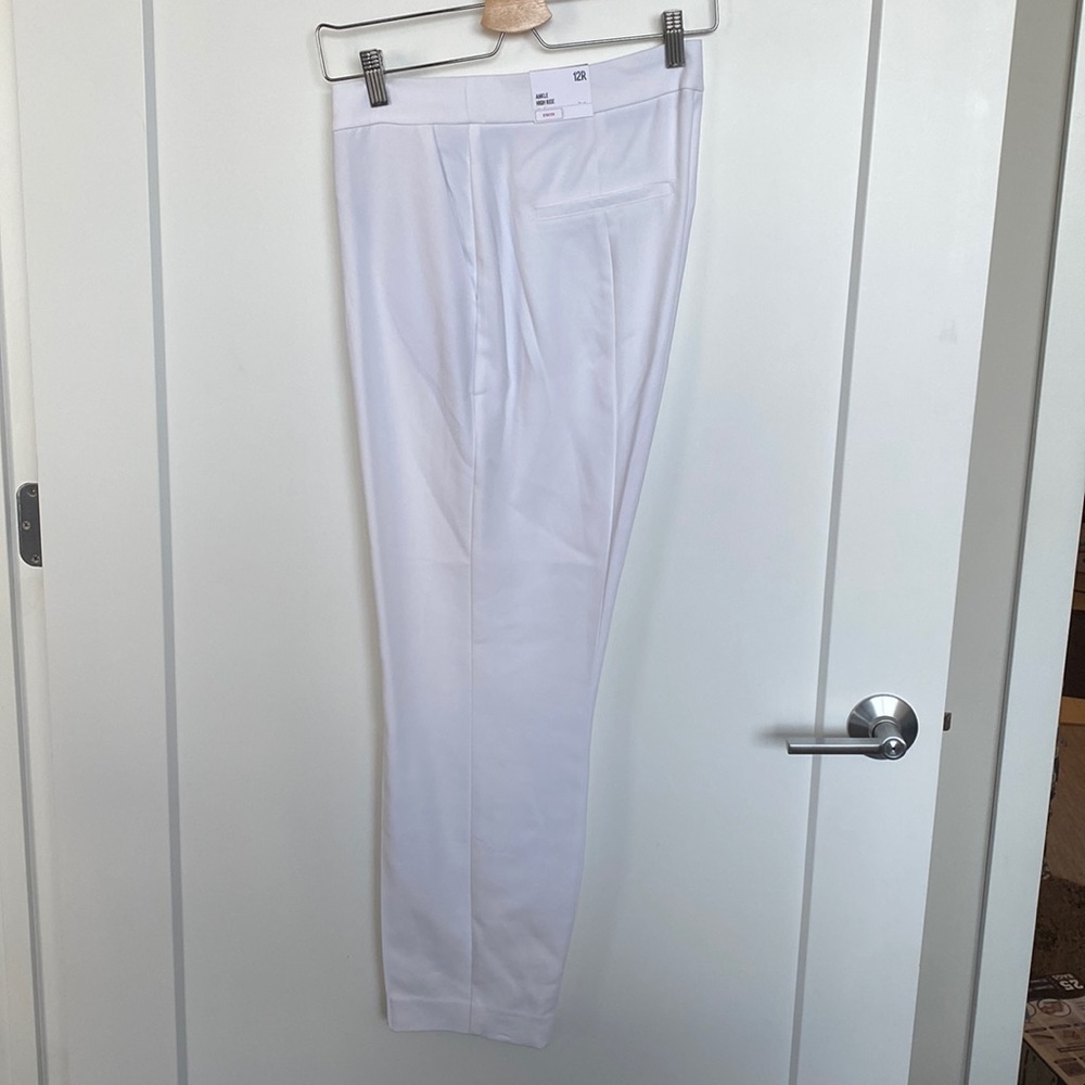 NWT. Express White Ankle High Rise. Size 12R.